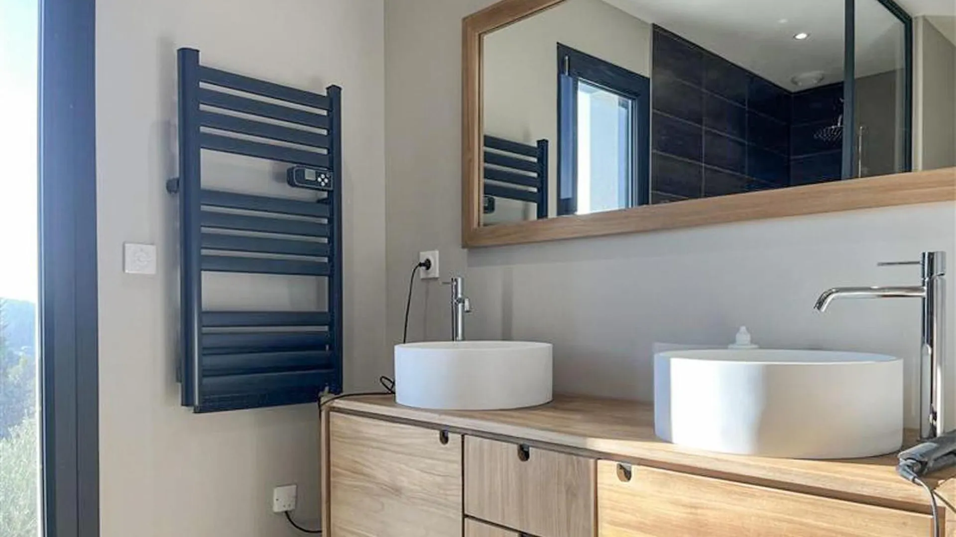 Holiday home Nice Home In Valaurie With Private Swimming Pool, Can Be Inside Or Outside